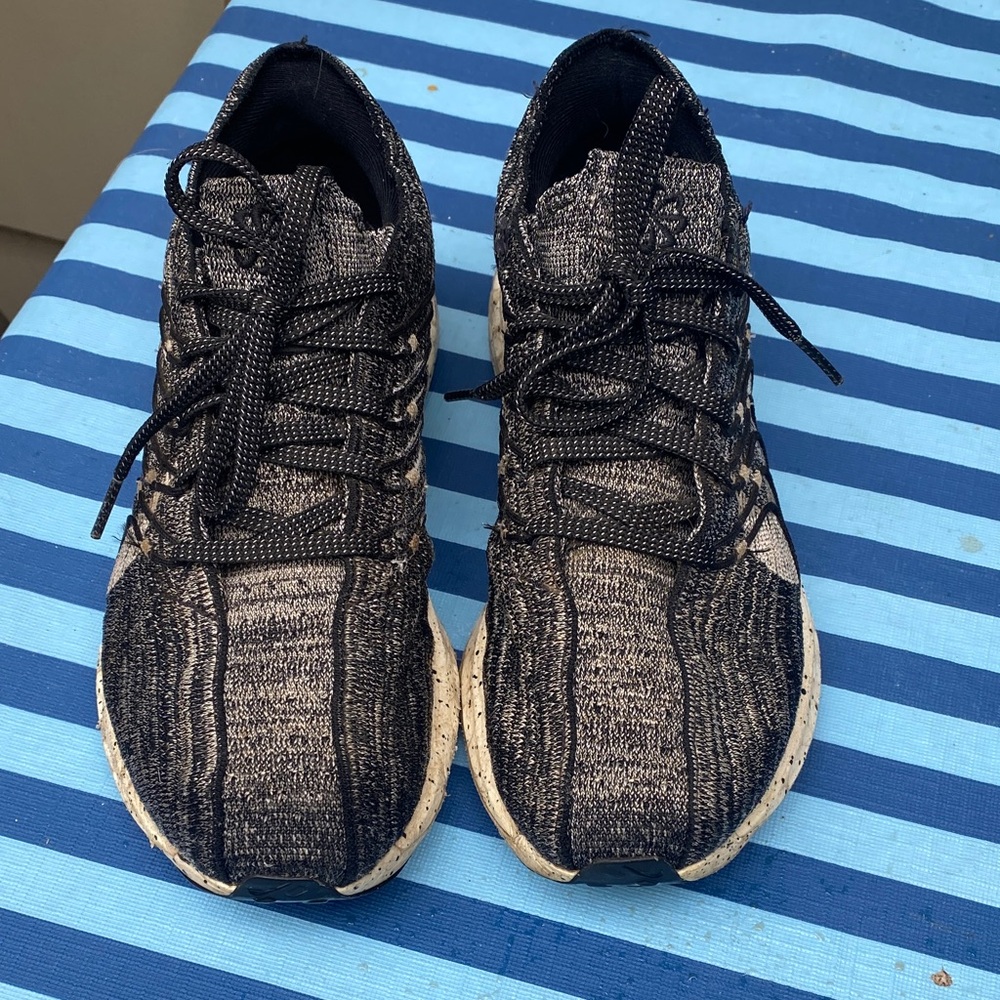 Nike Pegasus turbo Black and Gray Knit running shoes